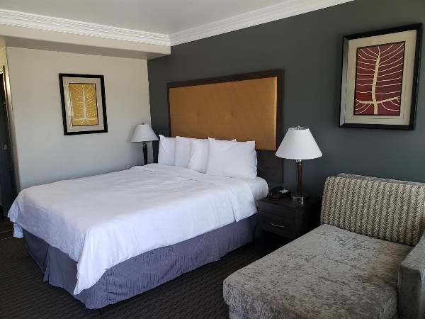 Portofino Inn Burbank image 2