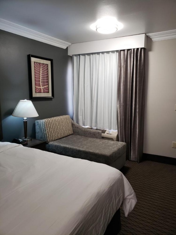 Portofino Inn Burbank image 9